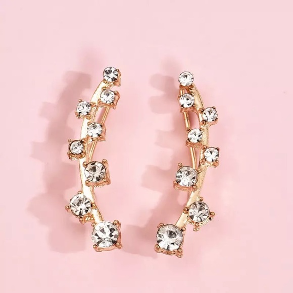 🔵𝟲𝟱%𝗢𝗙𝗙 𝗯𝘂𝗻𝗱𝗹𝗲𝘀 𝟯+🔵 NEW Gold Rhinestone Climber Earrings - Picture 7 of 10